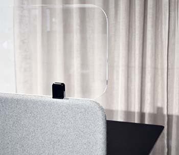 Kontormøbler-Abstracta-Softline-acrylic-glass-BOTIUM-akustik-afskærmning-350x303
