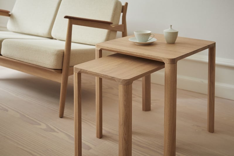 Kontormøbler-Magnus-Olesen-Slender-coffee-table-BOTIUM-loungeindretning