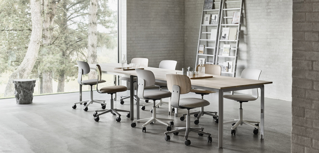 Hag-Tion-Flokk-task-desk-chair-1250x600-kontorstol-BOTIUM